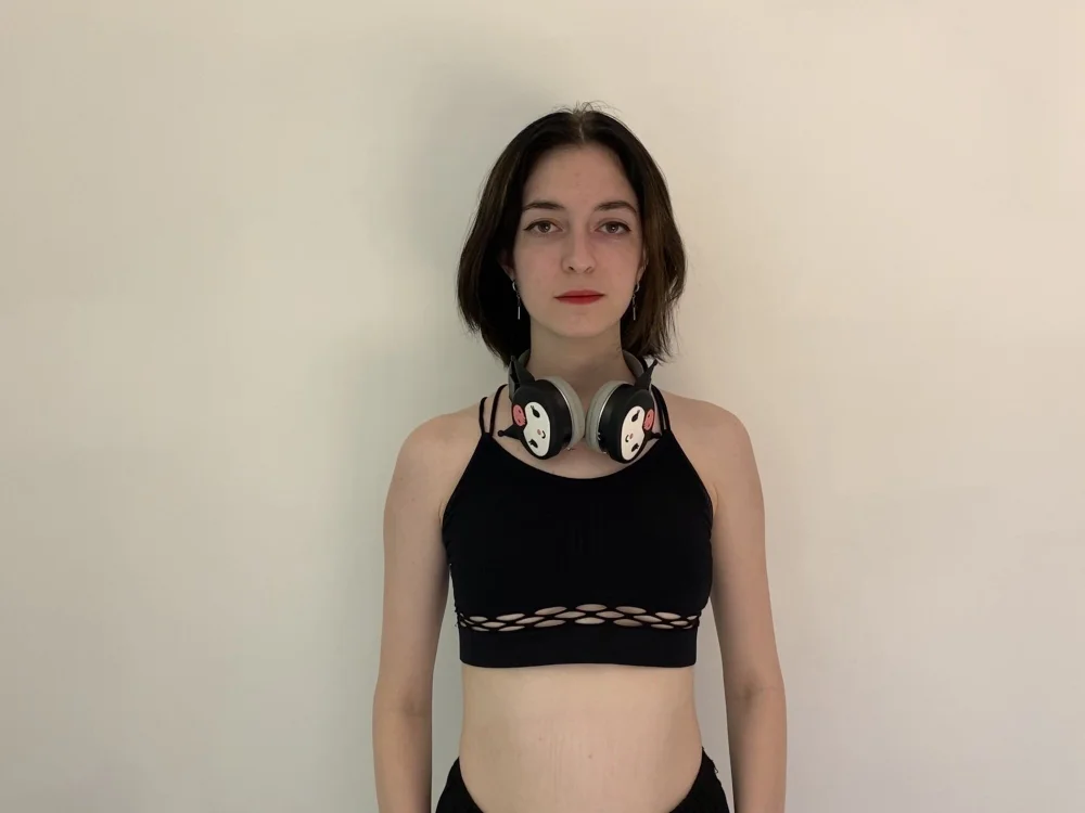 HenriettaDarnell's Offline Chat Room