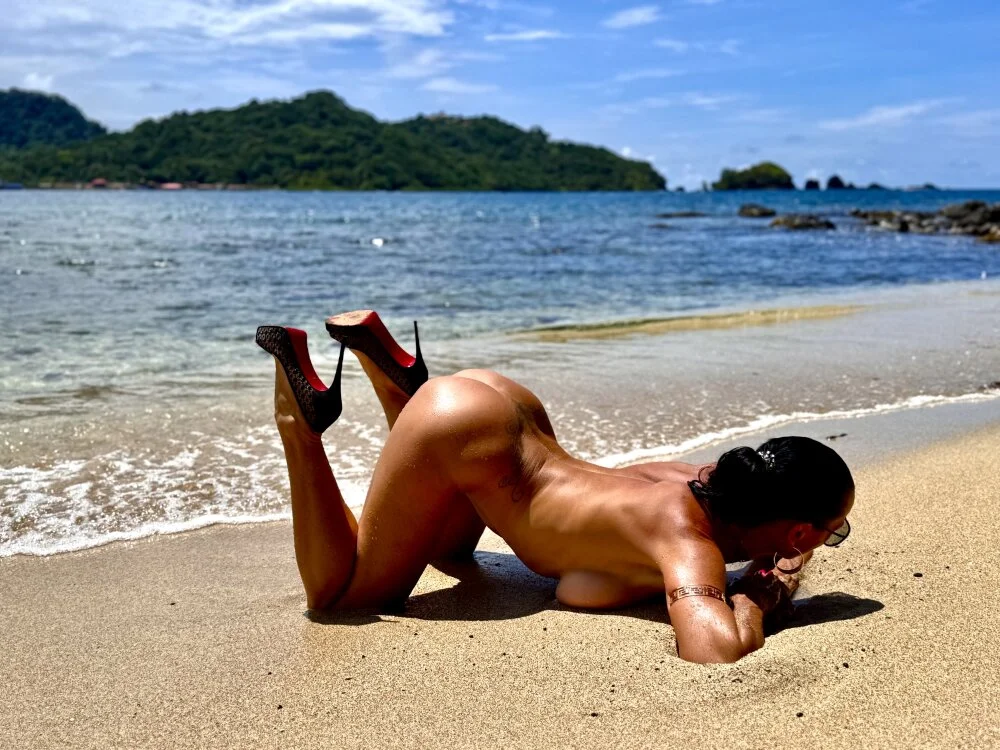 clarastripのオフラインXXXチャット