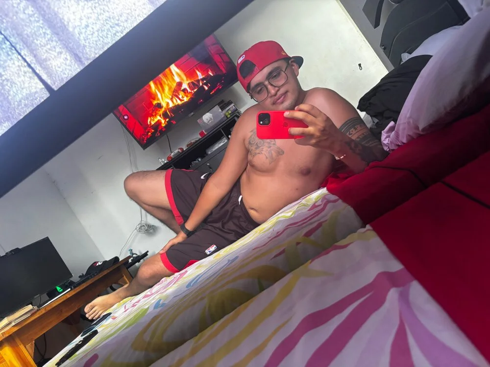 jhonny_parkerson's Offline XXX Chat