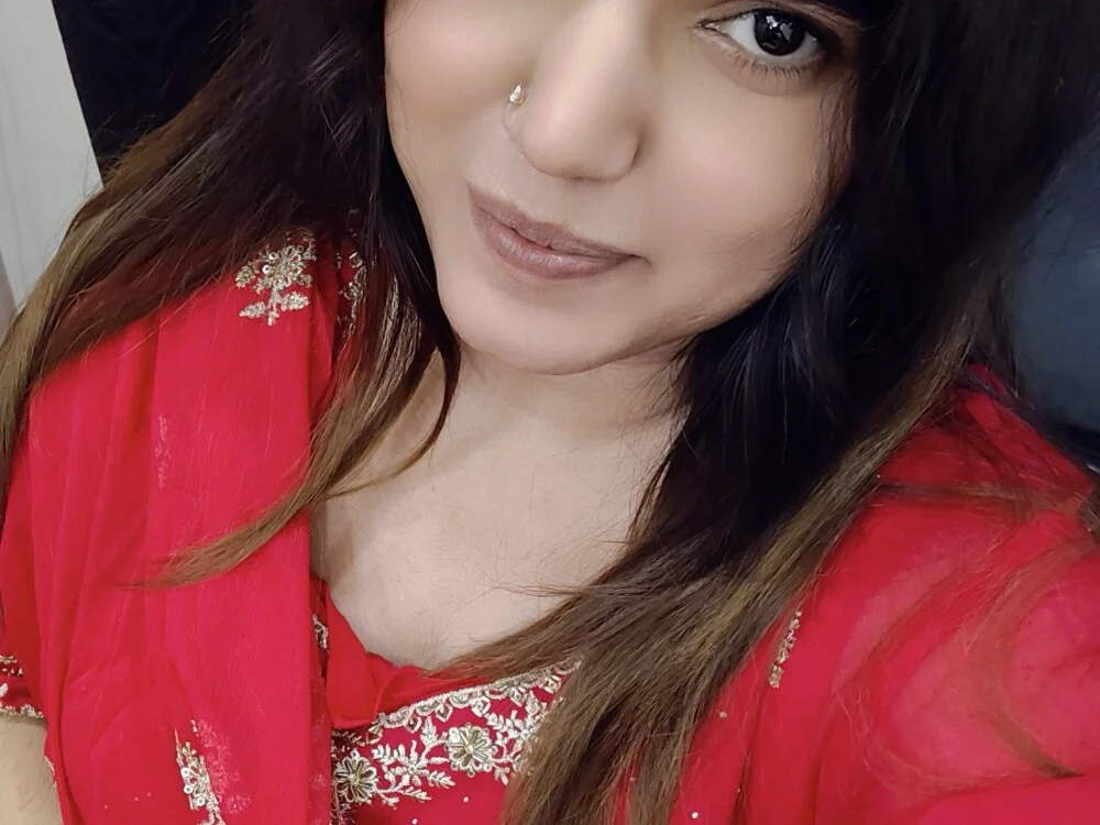 Suhana_Darling Chat XXX Ngoại tuyến