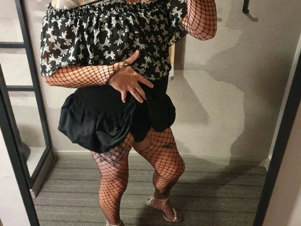 RayRayDunkn Offline XXX chat