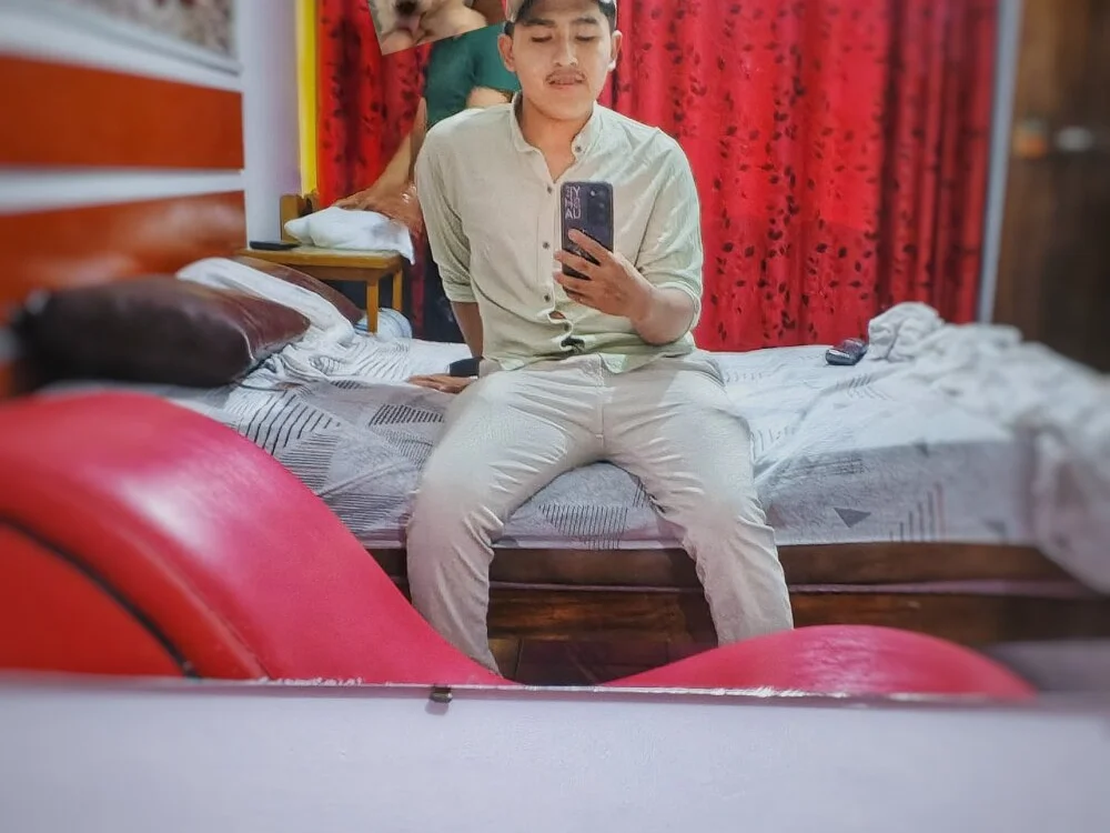 Offline XXX chat modela JeanP_18