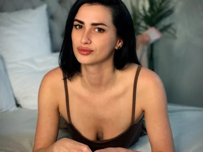 JanetBerry Female Striptease Cam XXX