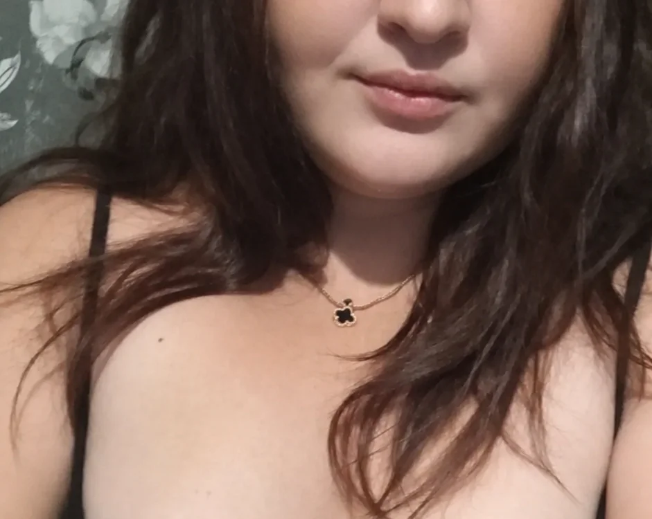 Offline XXX chat AngelinaKisssa