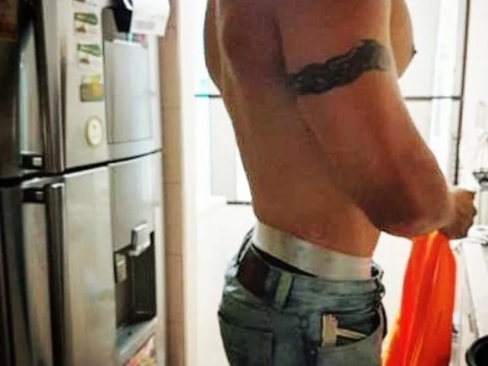 shezaryy36 Offline XXX-chat