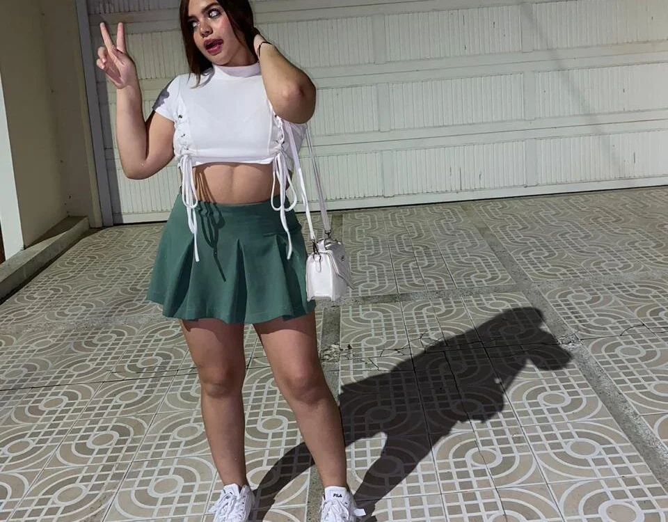 Aurora_early's Offline XXX Chat