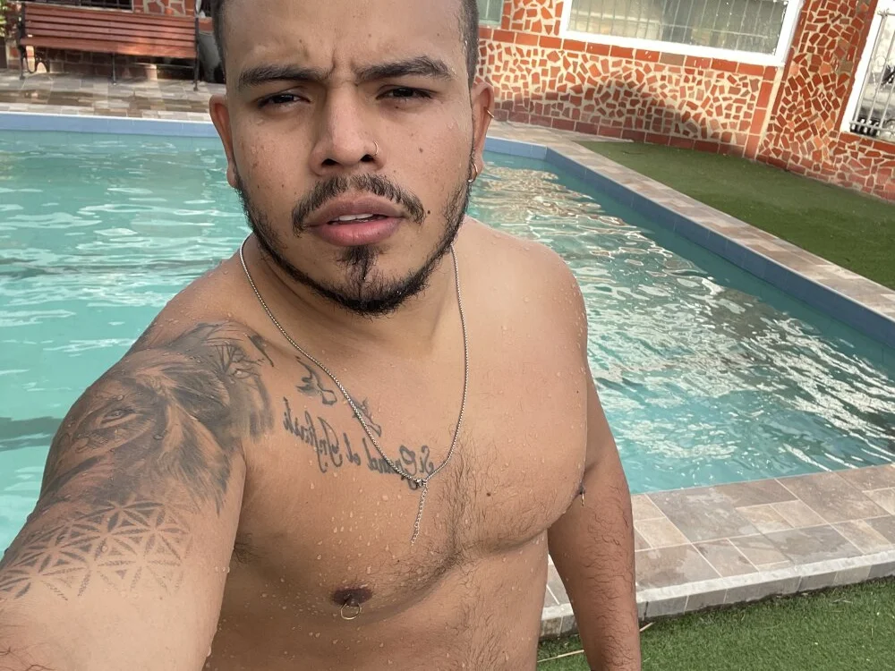 Офлайн-чат XXX Naughty_Charly