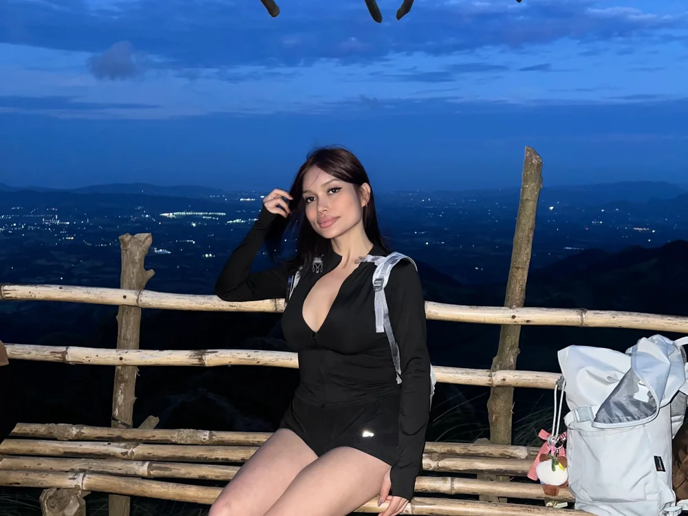 Bby_NickyxX's Offline XXX Chat