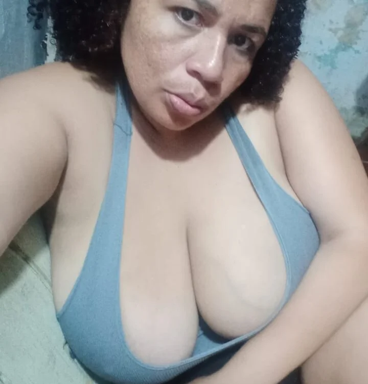 AMAZING_BIG_PARTY2's Offline XXX Chat