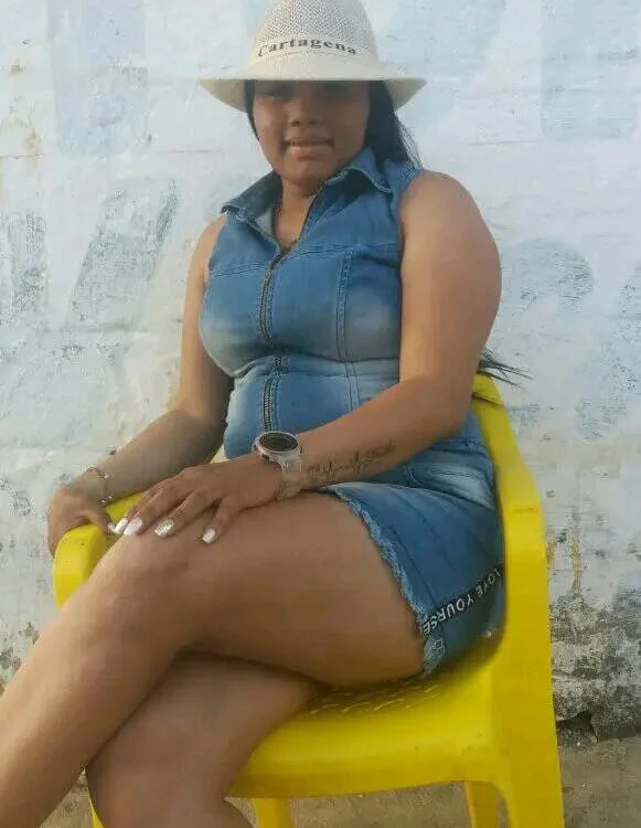 Camila-Rose Chat XXX offline