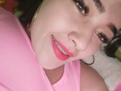 Zoe_curvyy - Girl 