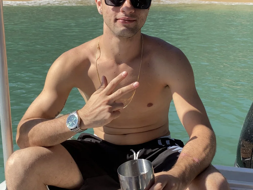 novinhoabc777's Offline XXX Chat