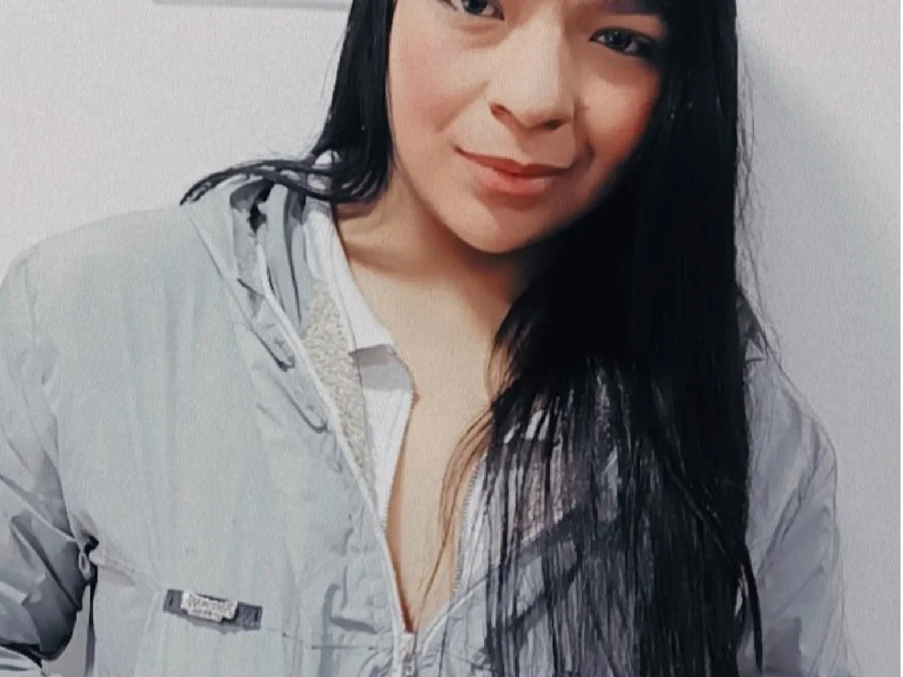 charllotegonzalez's Offline Chat Room