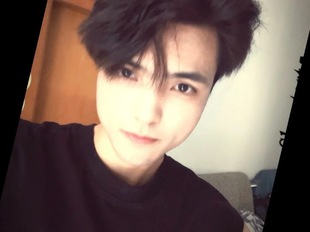 Le100888's most recent online preview