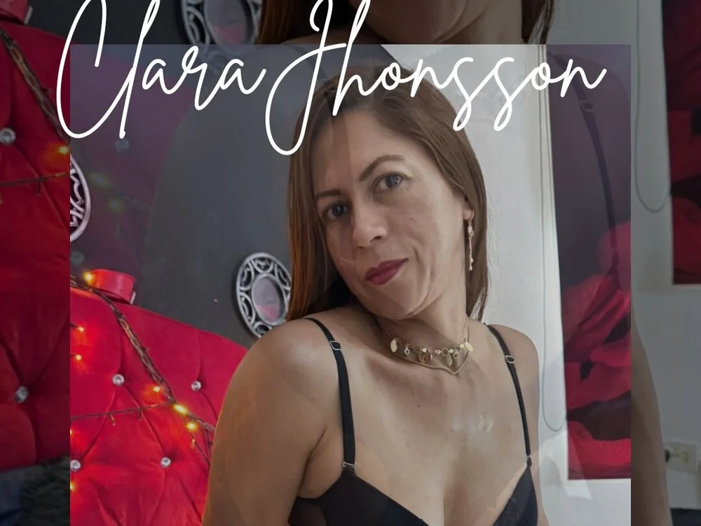 ClaraJhonsonHot's Offline Chat Room