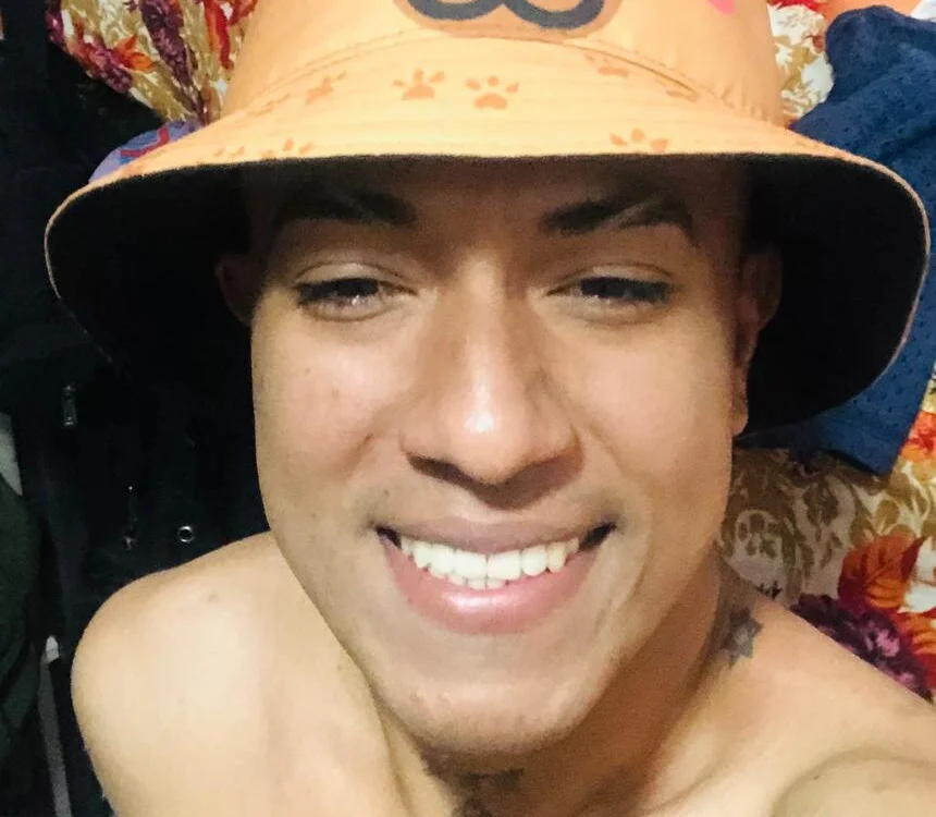 sergio_bicock20 offline chatrum