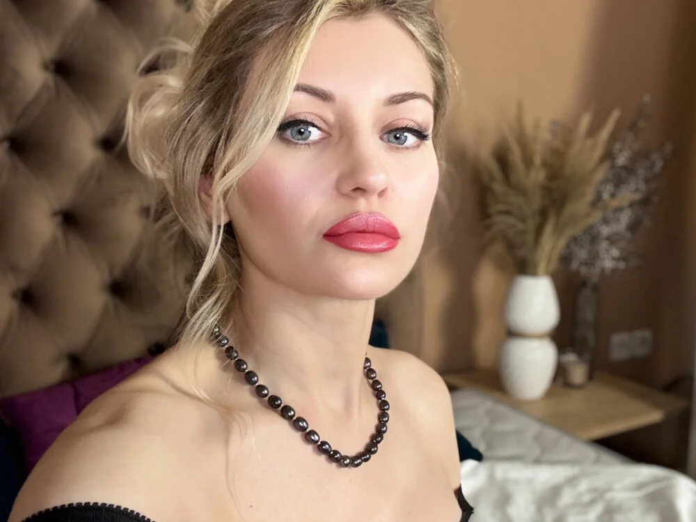 Millennie's Offline XXX Chat