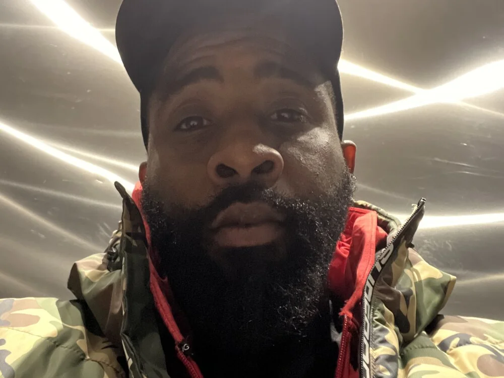 K1NGDCAL1's Offline XXX Chat