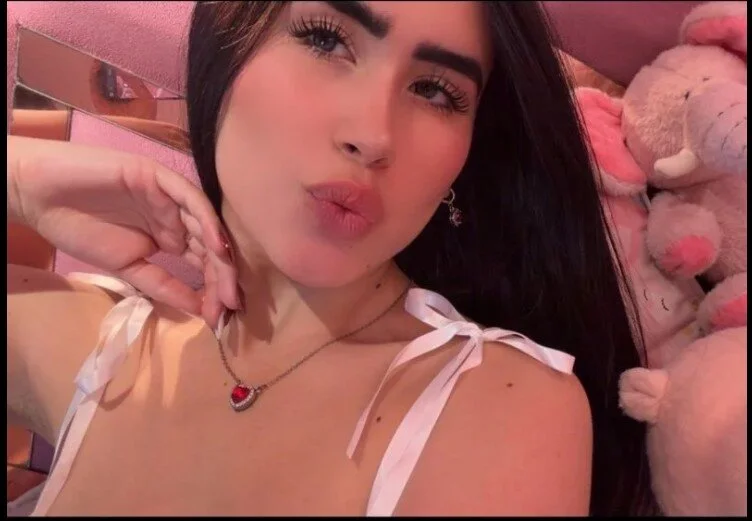 Lexy_Dumoun's Offline XXX Chat