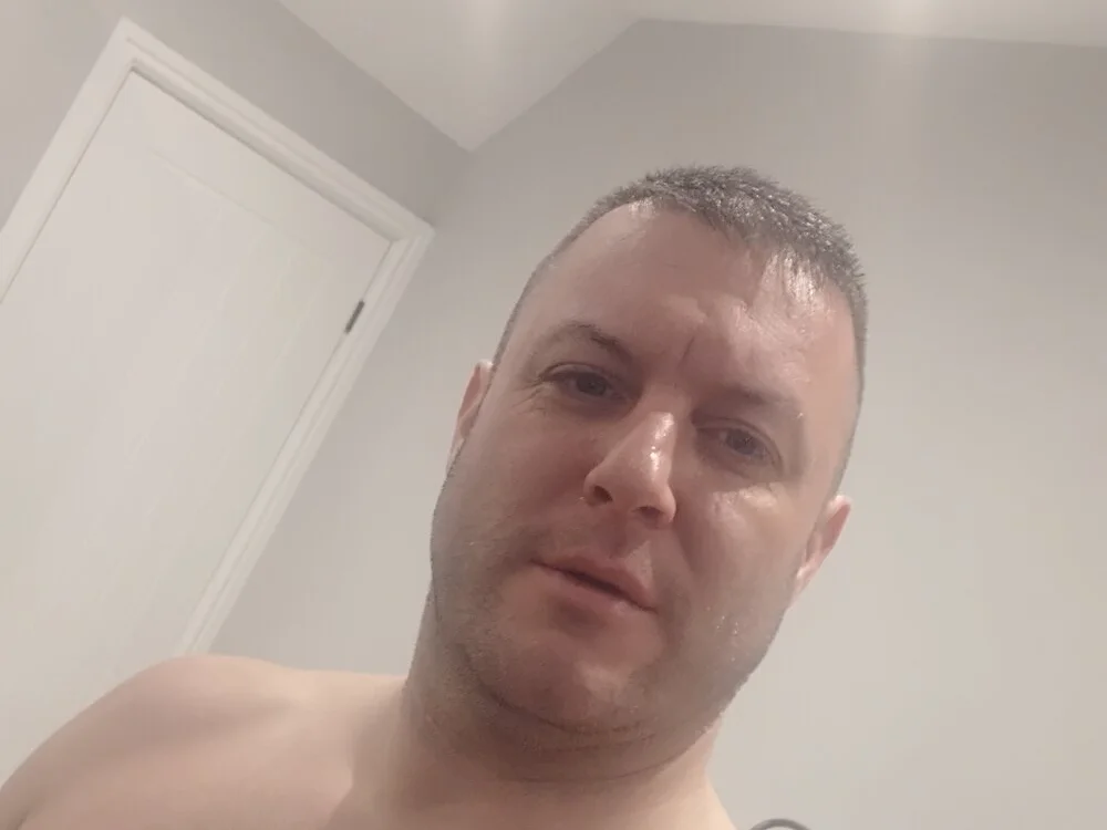 ANALQUEEN12 Offline XXX-chat