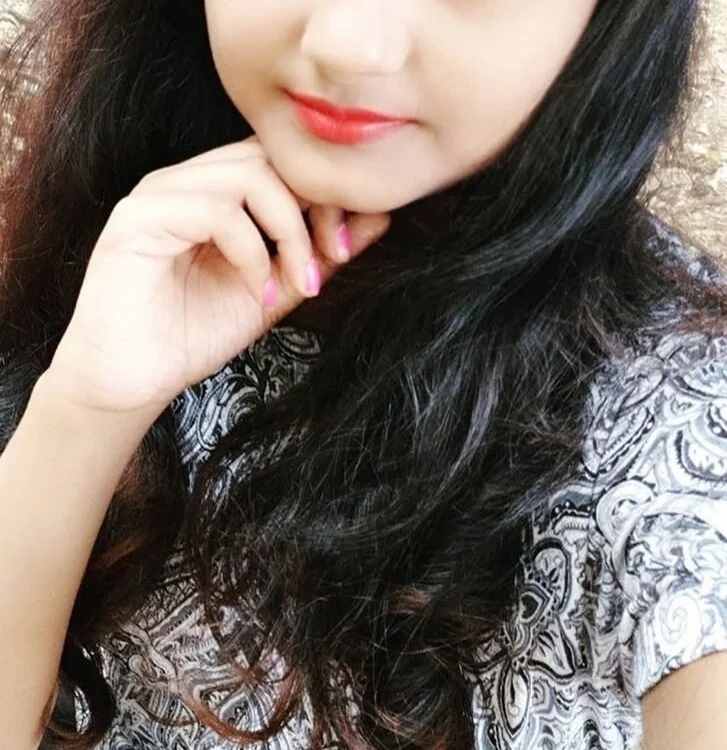 akhi_hot