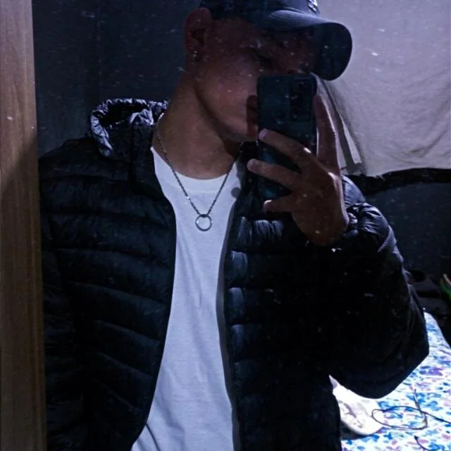 vexsixnine 離線 XXX 聊天