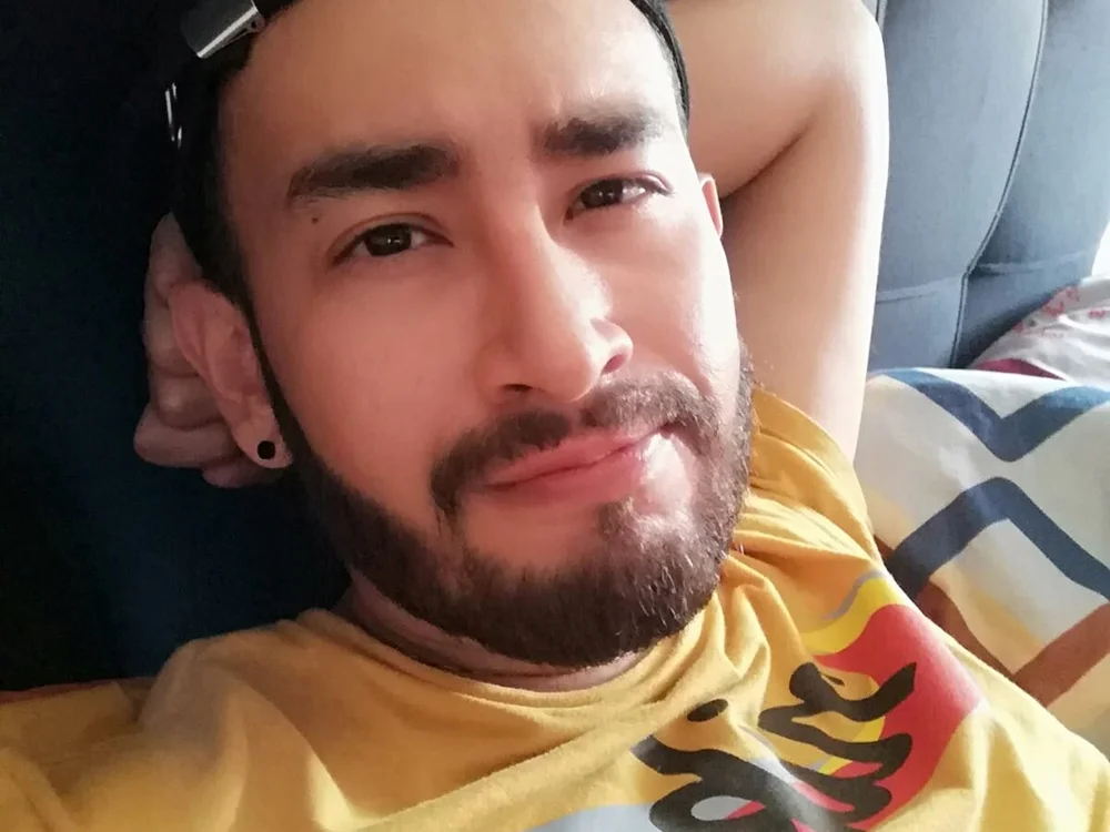 Curious_straightt offline chatrum