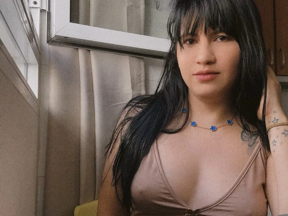 Chatroom XXX hors ligne de BellaMiax