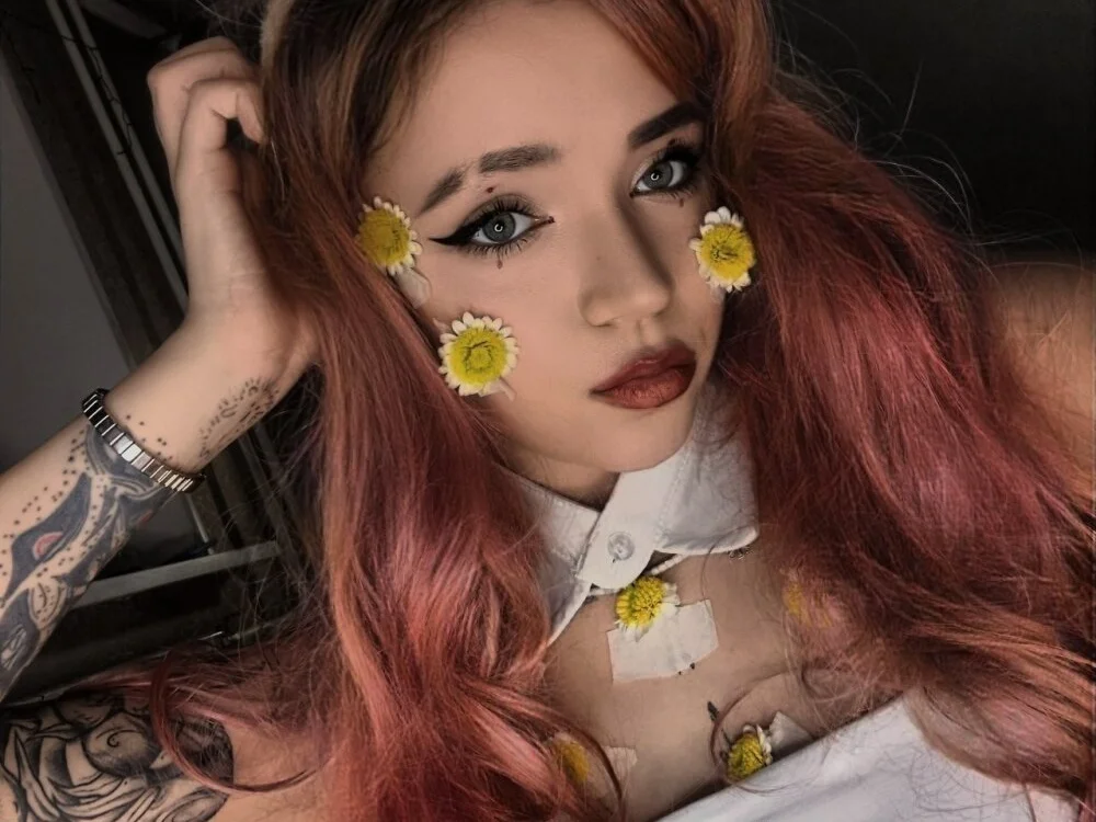 NoMoreCIothes Offline XXX-chat