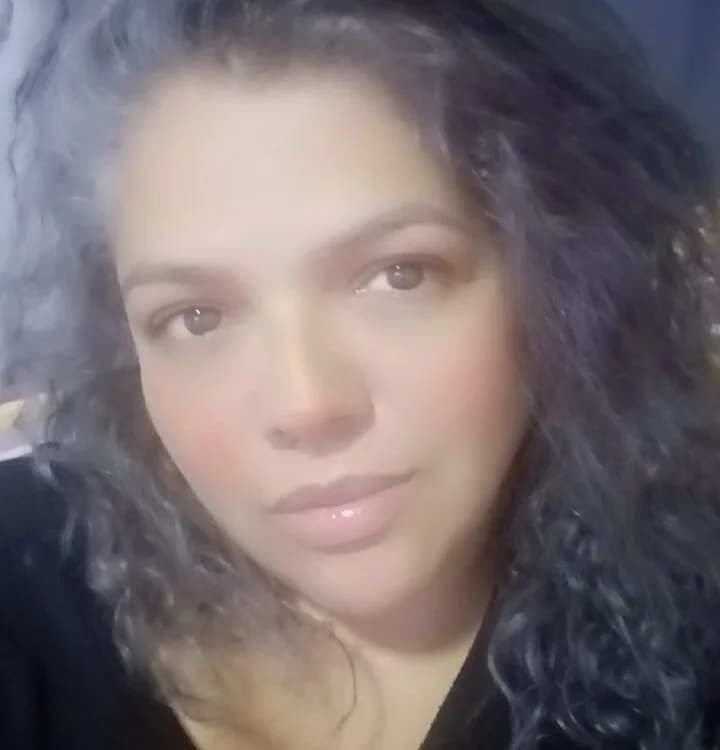 mia_pazzi Offline XXX Chat