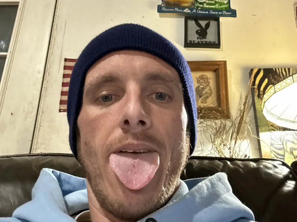 tleaper21101's Offline XXX Chat