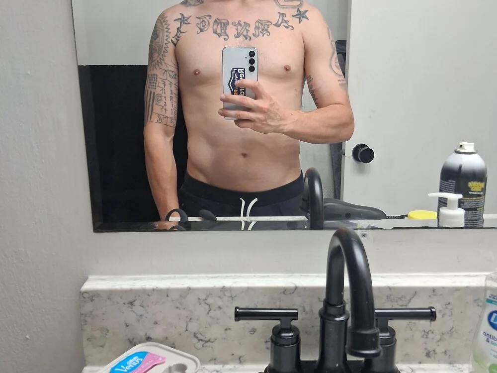 yourt0ys' Offline XXX Chat