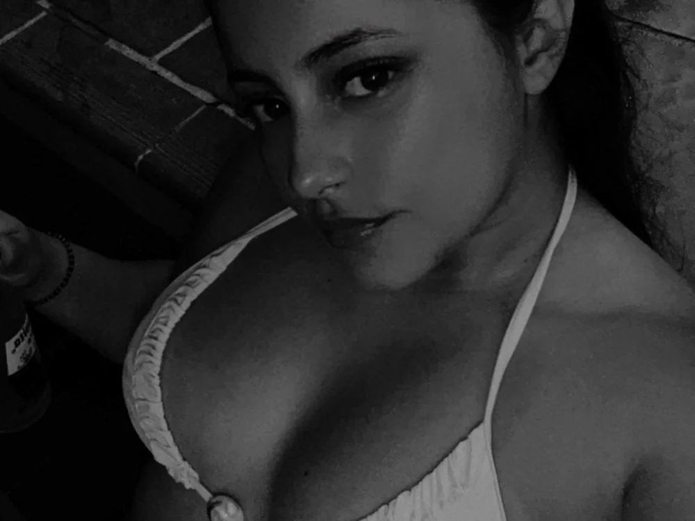 Chat XXX offline de menna_lee