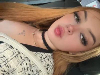 ivyglow_hh - live cam model