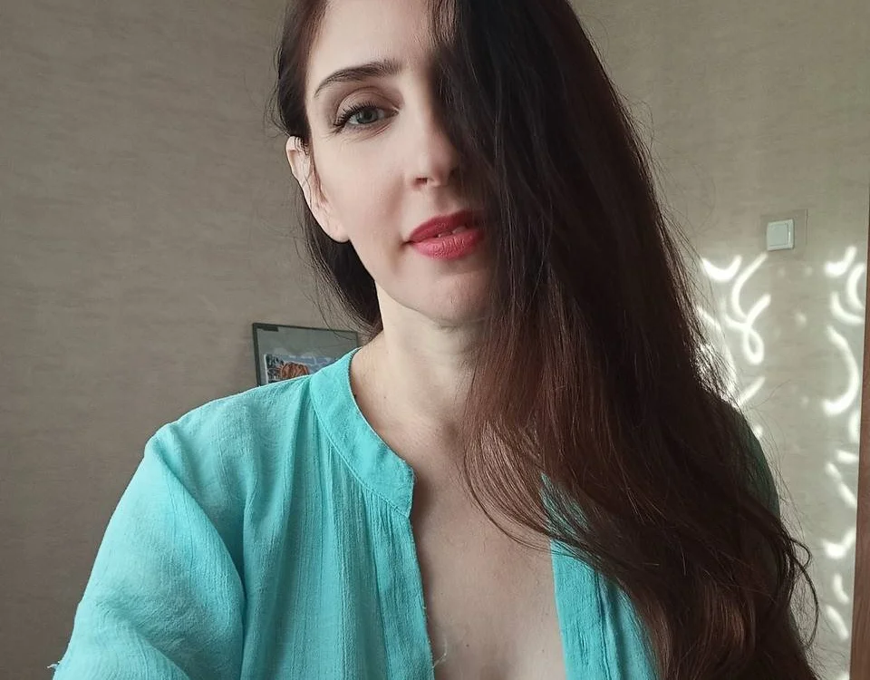 دردشة CandiCole الجنسية دون اتصال