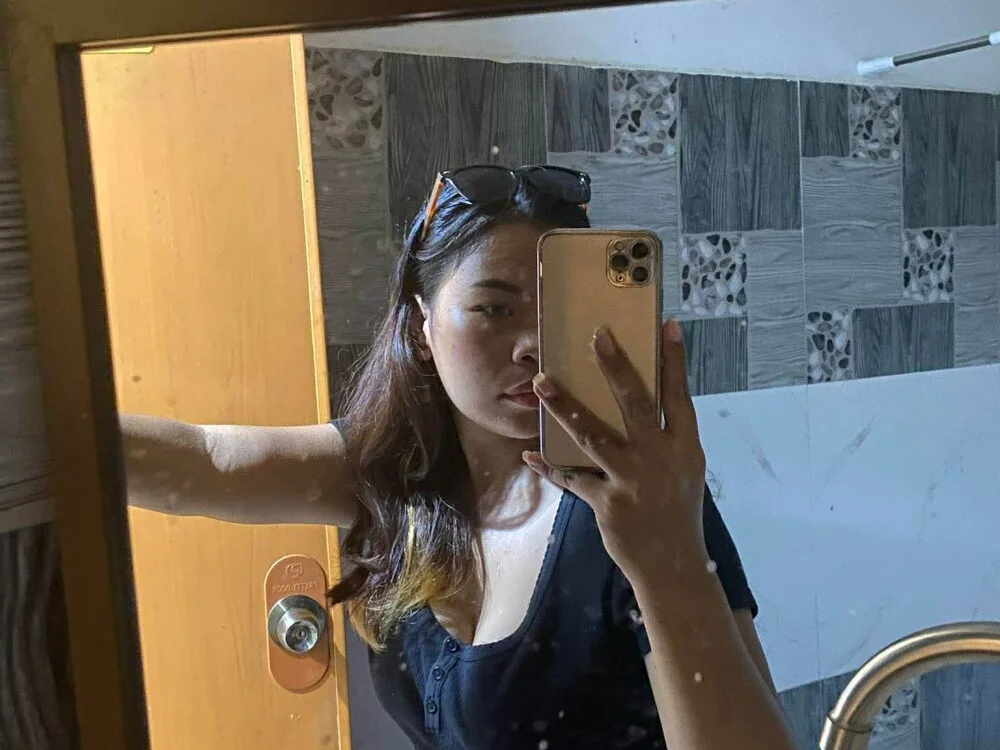 Hot_zoey05 离线XXX聊天