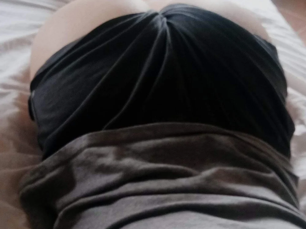 secretpix's Offline XXX Chat