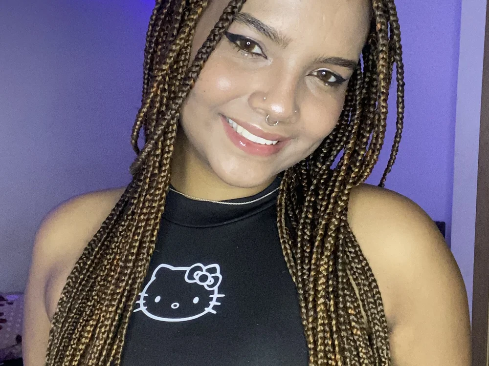 LisLovely's Offline Chat Room