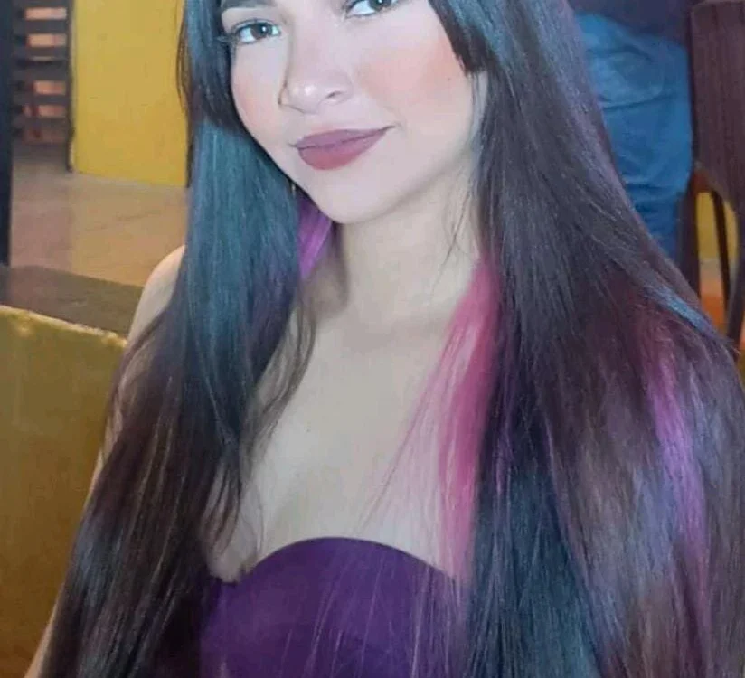 adelayn_23's Offline XXX Chat