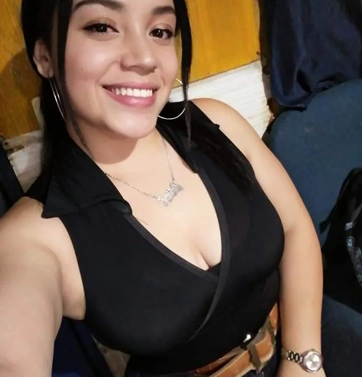 katieposhe's Offline XXX Chat