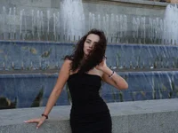 whoisBella's webcam live show