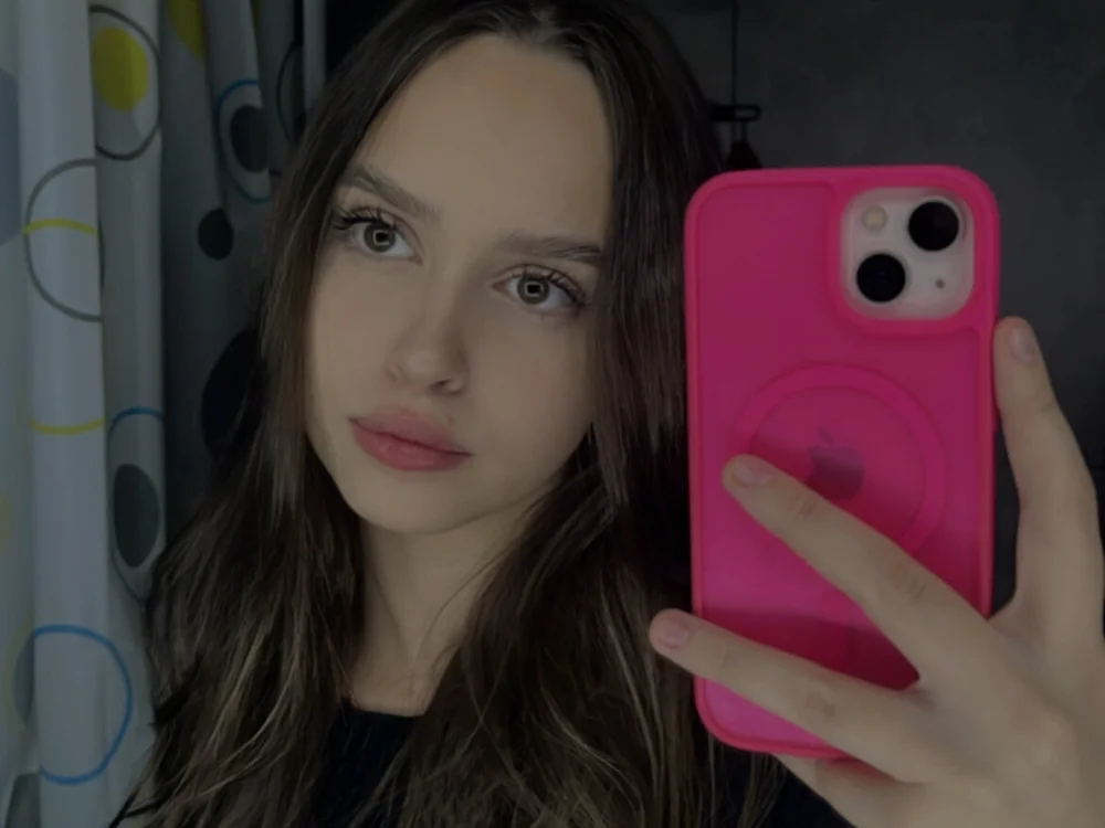 Karisha29's Offline Chat Room