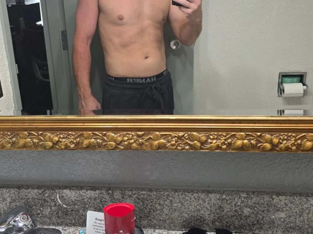 แชท XXX ออฟไลน์ของ MatthewAtrain