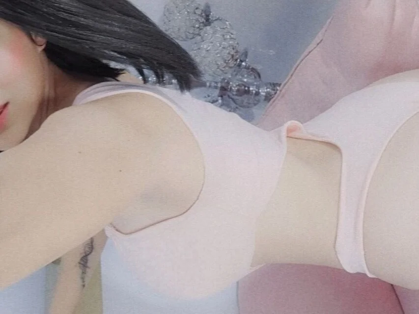 Kate_bunny_ Offline XXX-chat