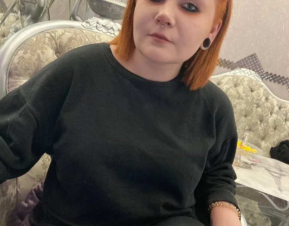 Mandy_coy's Offline Chat Room