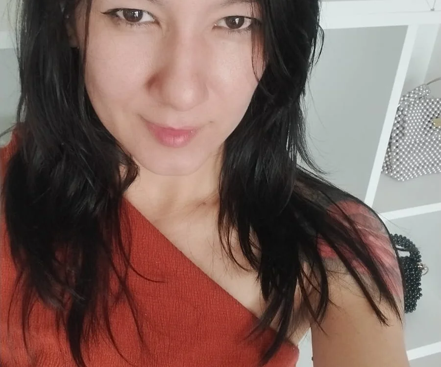 mila-pink Chat XXX offline