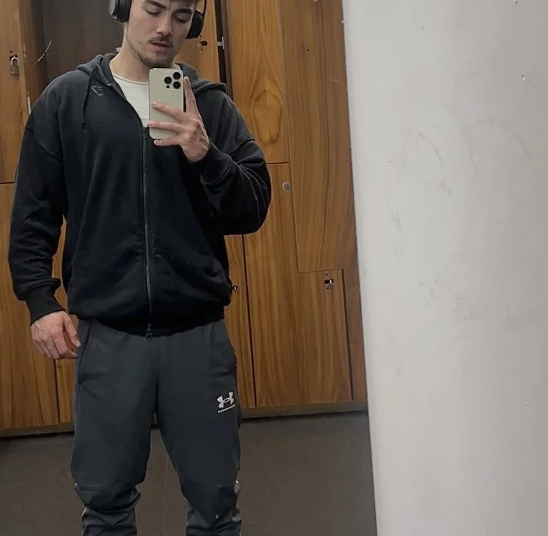 Asumz1 – Offline XXX chat