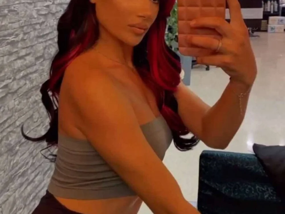 AmiraXendayaのオフラインXXX  チャット