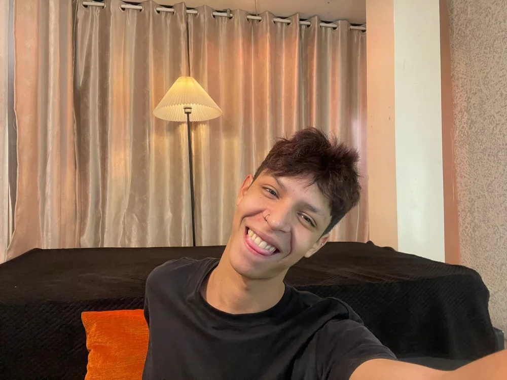 Ethan_qop 오프라인 XXX 채팅