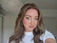 Arielsweetieee live cam